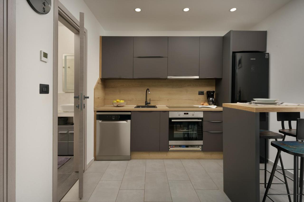 Apartments Elena Tia Медулин Екстер'єр фото
